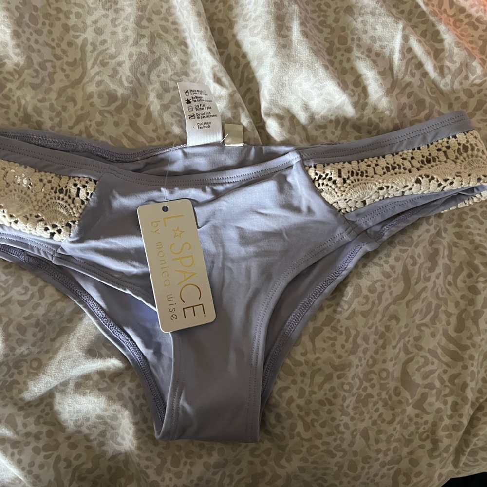 L space - top- small bottoms - medium